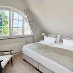 Techts Strandhaus 公寓